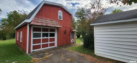 213 N Hamlet St, Marion, IL 62959 photo 5