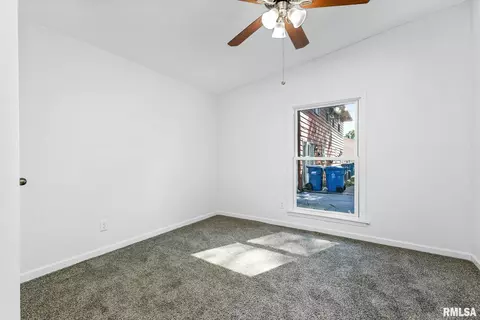 1026 12th St, Silvis, IL 61282 photo 18