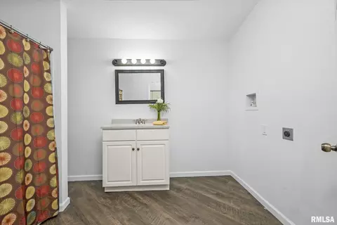 1026 12th St, Silvis, IL 61282 photo 17