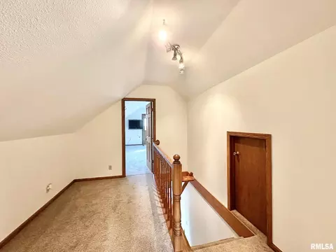634 E Lincolnway, Morrison, IL 61270 photo 21