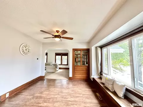 634 E Lincolnway, Morrison, IL 61270 photo 9
