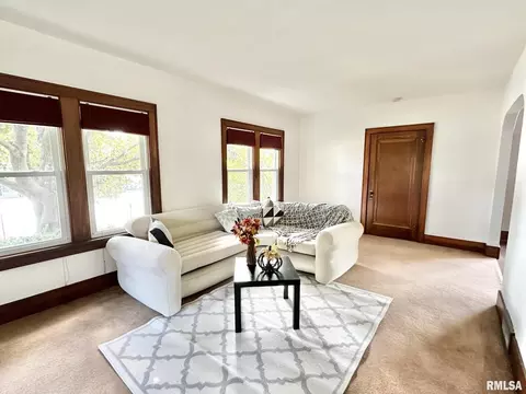 634 E Lincolnway, Morrison, IL 61270 photo 12