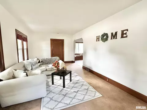 634 E Lincolnway, Morrison, IL 61270 photo 13