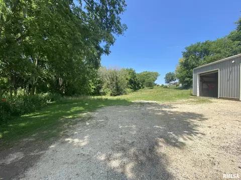 634 E Lincolnway, Morrison, IL 61270 photo 47