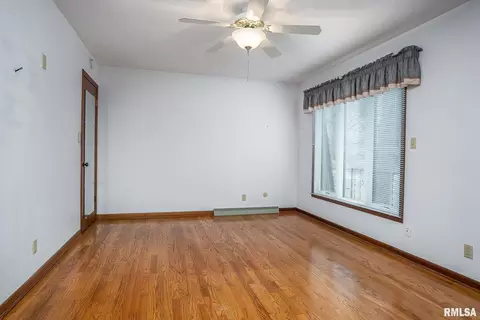 2823 2nd St, Moline, IL 61265 photo 19