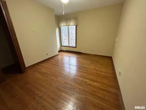 2823 2nd St, Moline, IL 61265 photo 22