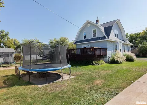 209 E 2nd Ave, Milan, IL 61264 photo 24