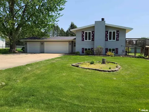 14656 Dixie Dr, Morrison, IL 61270 photo 1