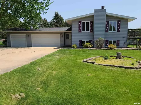 14656 Dixie Dr, Morrison, IL 61270 photo 2