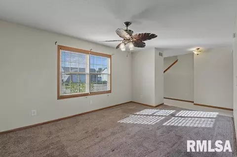 1809 13th St, Silvis, IL 61282 photo 10