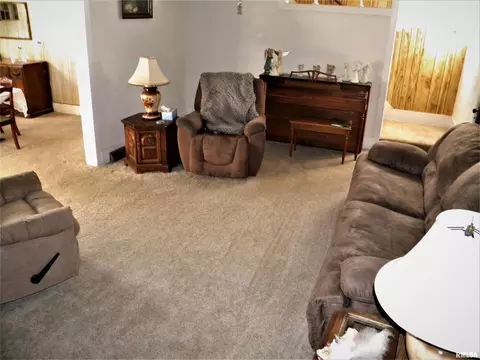 1614 10th St, Moline, IL 61265 photo 15