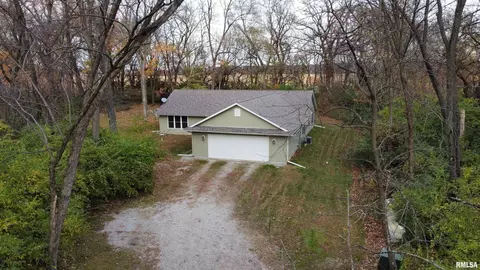 883 230th St, Viola, IL 61486 photo 1