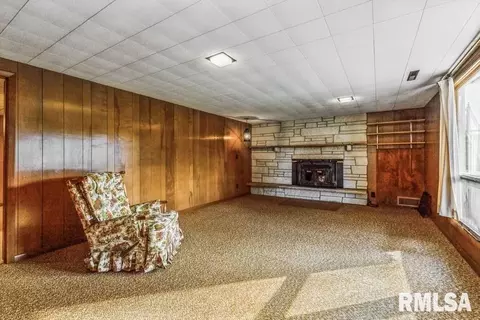 519 Christopher St, Morrison, IL 61270 photo 13