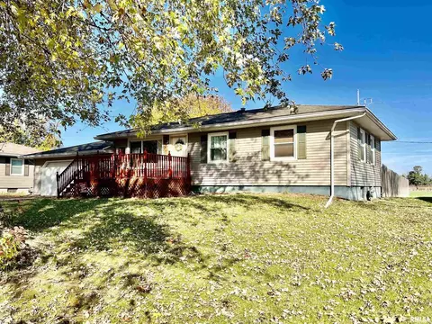 1117 Norlawn Dr, Viola, IL 61486 photo 3
