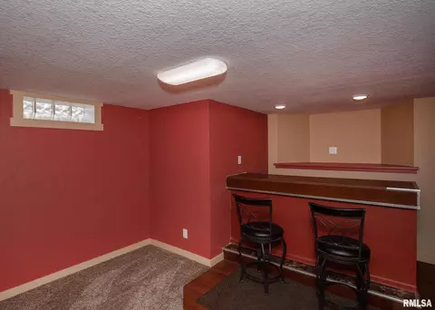 262 8th St, Silvis, IL 61282 photo 28