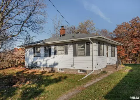 1441 34th St, Moline, IL 61265 photo 1