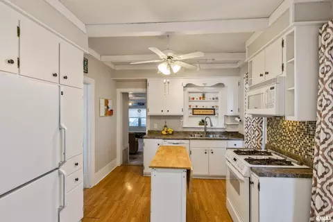 1108 25th St, Moline, IL 61265 photo 13