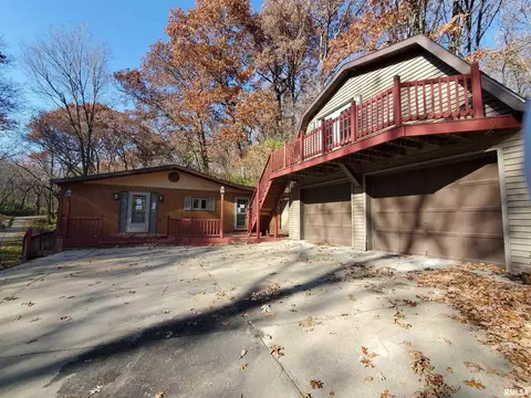 8096 Hazel Rd, Morrison, IL 61270 photo 1