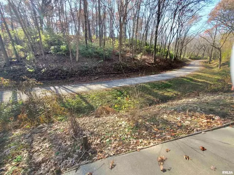 8096 Hazel Rd, Morrison, IL 61270 photo 3