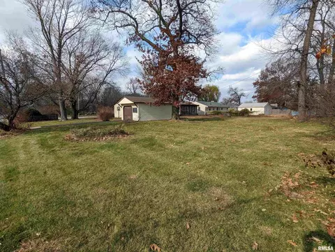 1221 10th St, Silvis, IL 61282 photo 38