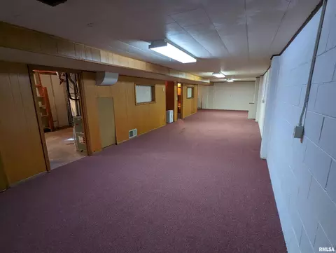 1221 10th St, Silvis, IL 61282 photo 33