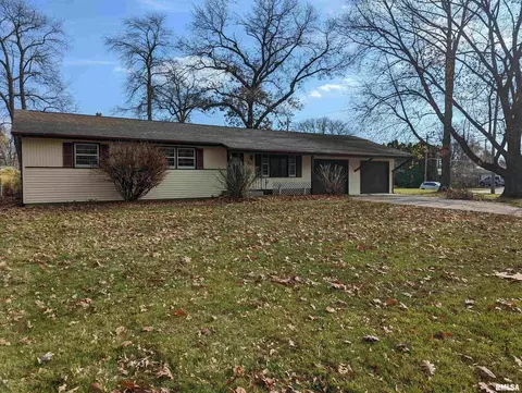 1221 10th St, Silvis, IL 61282 photo 1