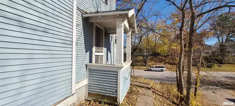 1323 25th St, Moline, IL 61265 photo 12