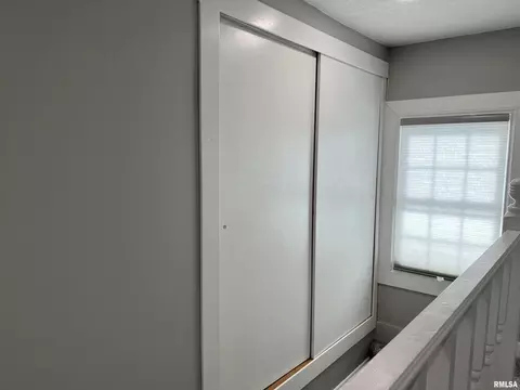 2105 4th St, Moline, IL 61265 photo 14