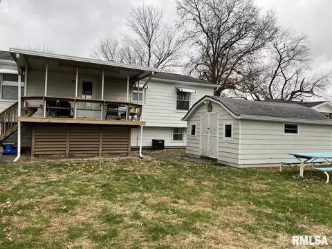 537 Beach St S, Kewanee, IL 61443 photo 3