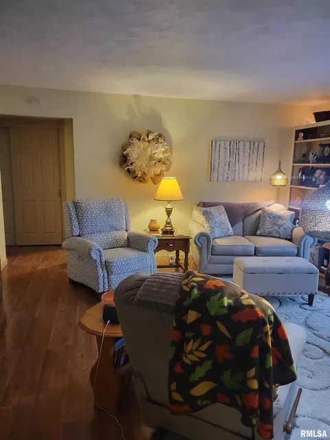 23 Cherry Hill Ct, Hampton, IL 61256 photo 12