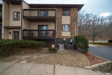 23 Cherry Hill Ct, Hampton, IL 61256 photo 1