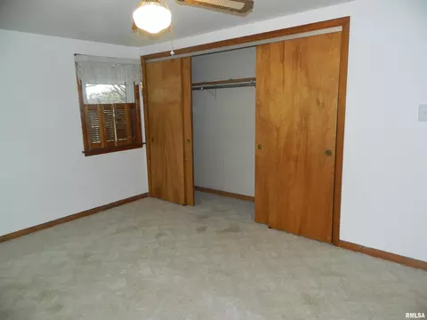 403 Badger Ct, Morrison, IL 61270 photo 14