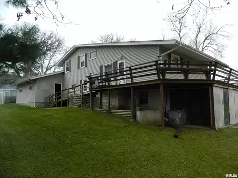 403 Badger Ct, Morrison, IL 61270 photo 22