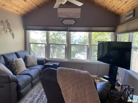 3934 Grandview Pl, Thomson, IL 61285 photo 9
