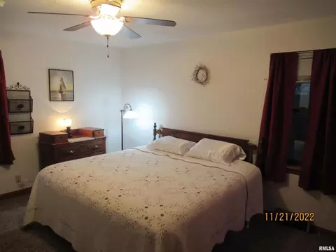 926 24th St, Moline, IL 61265 photo 10
