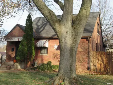 926 24th St, Moline, IL 61265 photo 1