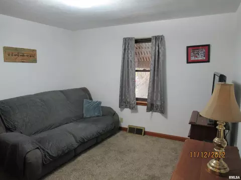 926 24th St, Moline, IL 61265 photo 13