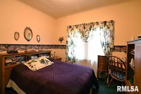 258 8th St, Silvis, IL 61282 photo 9