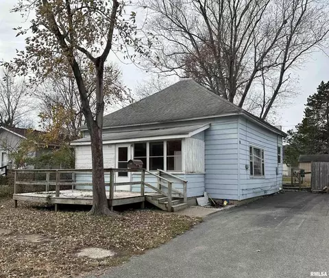 501 S 23rd St, Herrin, IL 62948 photo 1