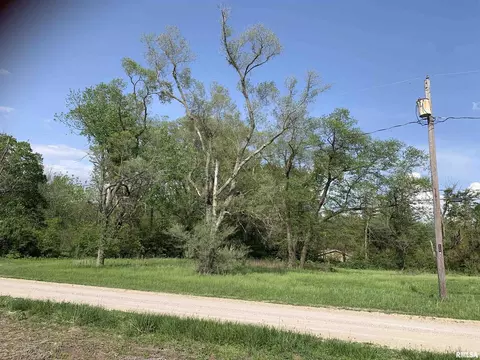7707 W 121st St, Andalusia, IL 61232