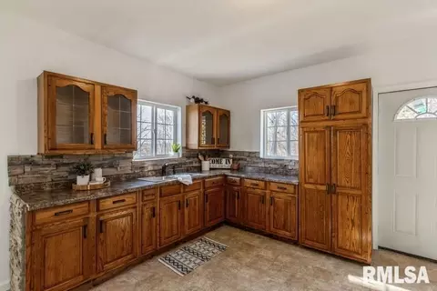 1272 250th St, Aledo, IL 61231 photo 13