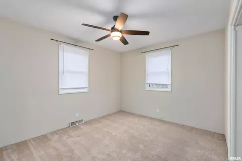 1548 40th Ave, Moline, IL 61265 photo 16