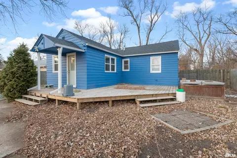 1548 40th Ave, Moline, IL 61265 photo 2