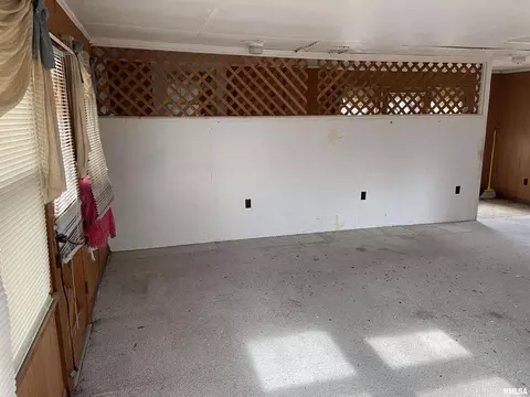 330 N Chestnut St, Mendon, IL 62351 photo 34