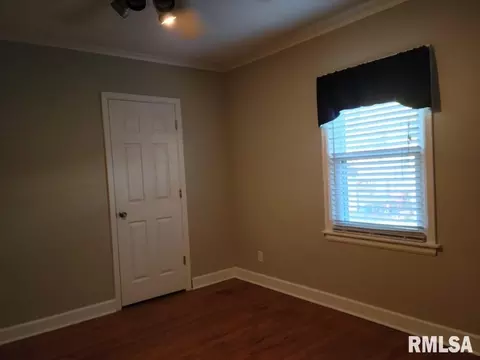 2384 24th St, Moline, IL 61265 photo 25