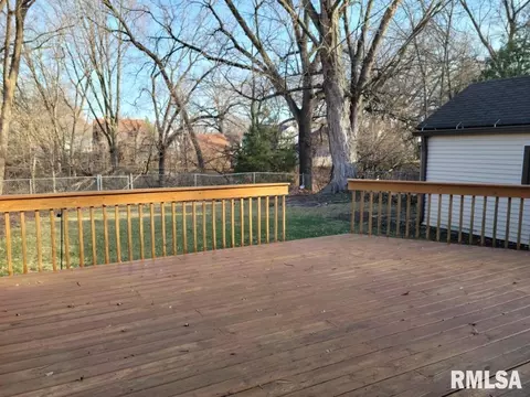 2384 24th St, Moline, IL 61265 photo 38