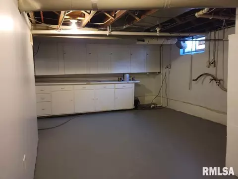 2384 24th St, Moline, IL 61265 photo 35