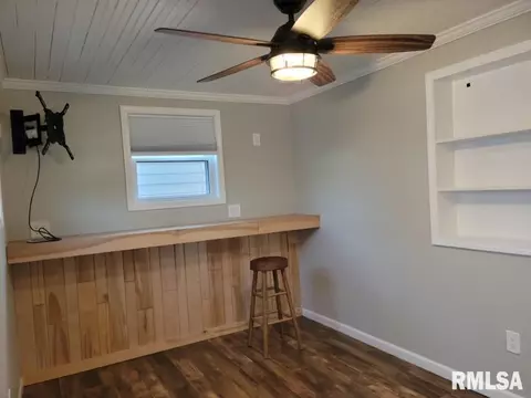 2384 24th St, Moline, IL 61265 photo 16