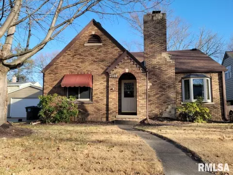 2384 24th St, Moline, IL 61265 photo 1