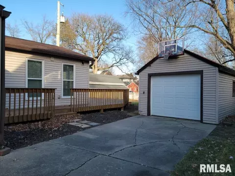 2384 24th St, Moline, IL 61265 photo 39